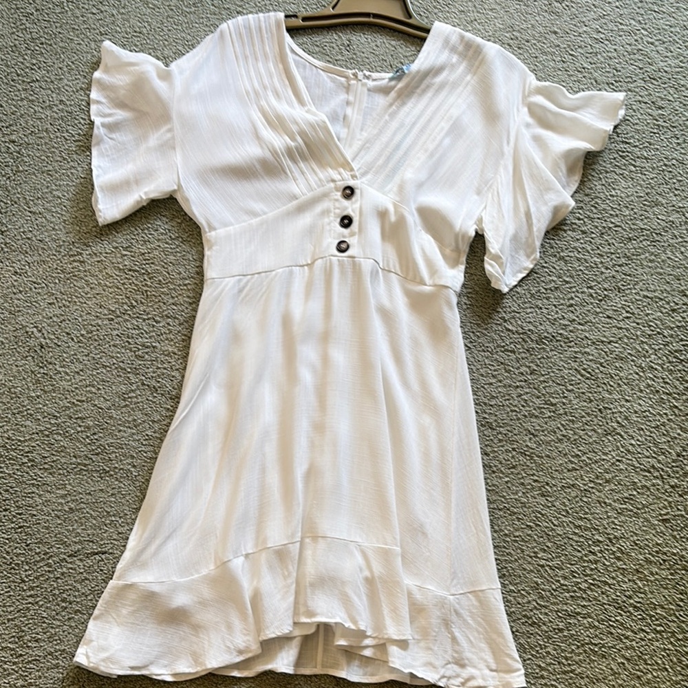 She + Sky White Midi Dress